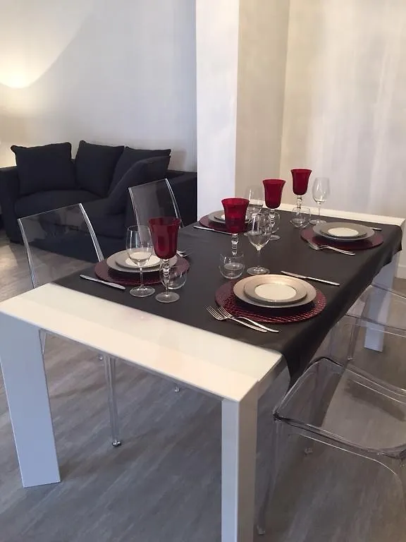 Apartament In Un Borgo Nel Centro Storico Bolonia